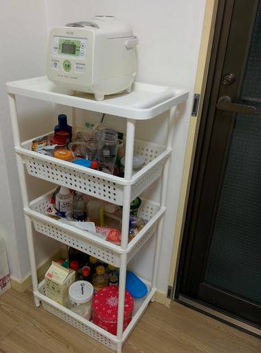 食料品用キッチンラック プラスチック製 ファニー 新丸子の収納家具 食器棚 キッチン収納 の中古あげます 譲ります ジモティーで不用品の処分