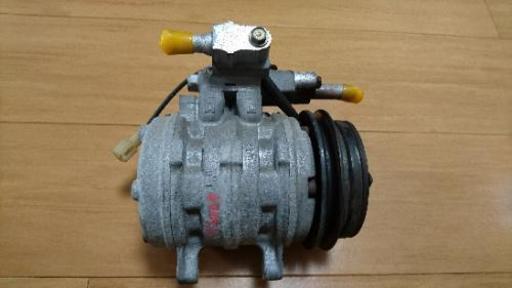 中古品  ハイゼット ACコンプレッサー