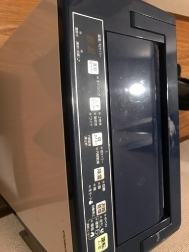 KG4/61 TOTO トートー 2019年製 小型電気温水器 REW12A1B1H 100V 11.7L 