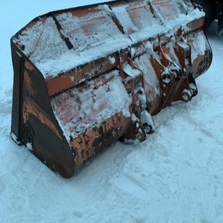 タイヤショベルバケツ！配送可能！