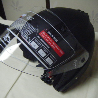ヘルメット　Ｍサイズ　新品未使用　シールドは二重式