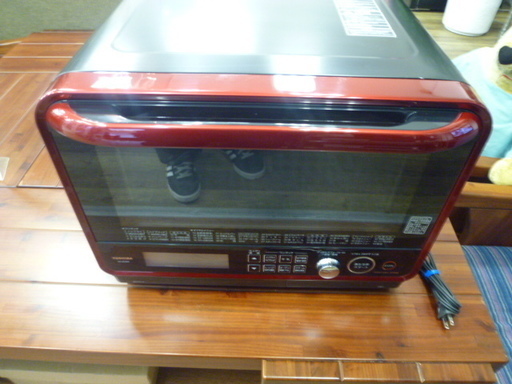 R 中古 TOSHIBA 過熱水蒸気オーブンレンジ　グランレッド　30L ER-JZ2000 2015年製