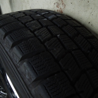 プリウス　ウィッシュなど　アルミ＋195/65R15　ダンロップ　スタッドレス　4本セット　バリ山