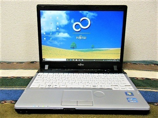 12.1型/重さ1.4kg♬/バッテリー4時間/高性能Core i5/光速☆彡新品✨SSD240GB保証付き/移動用プレゼン用に♬/MS Office✎/メモリ8GB♪/DVDRW(書き込み可)/すぐ使えるWin10メディア作成ツール付♪/すぐ繋がるWi-Hi/FUJITSU LIFEBOOK