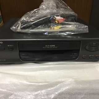 VHS ビデオデッキ Sanyo
