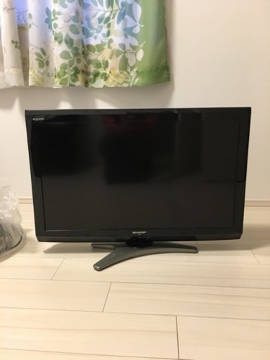 SHARP 32インチ