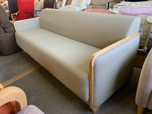展示品 3人掛けソファー 収納ボックスにも
