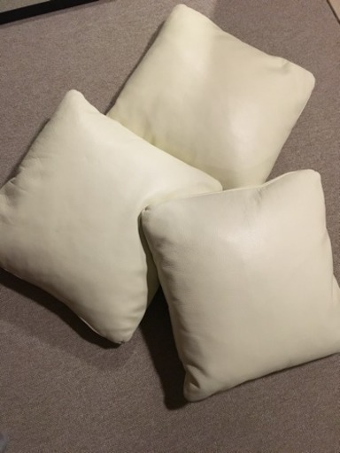 レザークッション 大塚家具