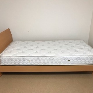 フランスシングルベッド