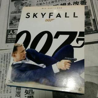 007/スカイフォール 2枚組ブルーレイ&DVD (初回生産限定...