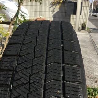 スタッドレスタイヤ BLIZZAK VRX2