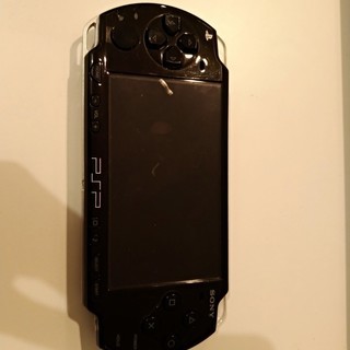 【美品】PSP2000 ブラック 1GBメモリーカード付