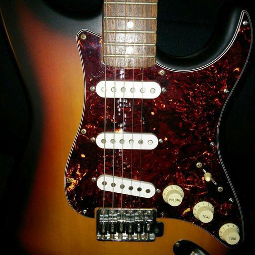 fenderjapan 　フェンダージャパン　ストラトキャスター　USAピックアップ　、ジャック不良