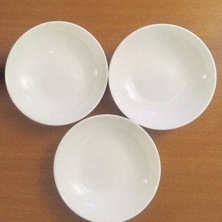 あげます！白いお皿3枚