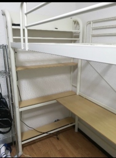 値下げしました ロフトベッド 机付き