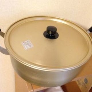 アルミ製 大鍋 (直径 30cm)
