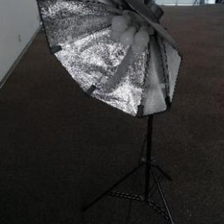 撮影用三脚（Velbon）・ライト（電球無し）2個セット