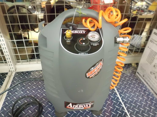 【引取限定　戸畑店】アサヒペン　ABX-09　オイルレス　エアコンプレッサー