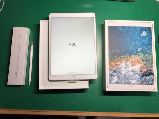 iPadPro10.5  64GB docomo版(SIMロック解除 外装リフレッシュ済)　+ ApplePencil(第一世代・キャップ無し)