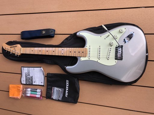 ■FERNANDES エレキギター LE-1Z 3S MPC ソフトケース 取説■
