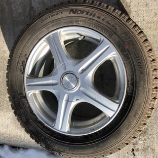 スタッドレスタイヤ  マルチホイル付き