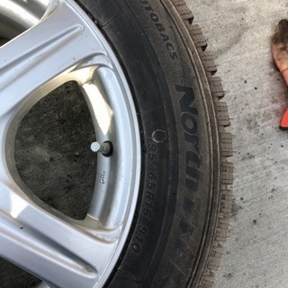 スタッドレスタイヤ  マルチホイル付き