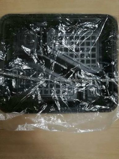 使い捨て弁当箱