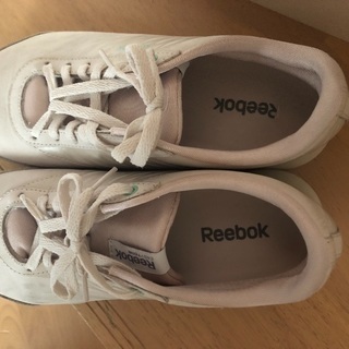 Reebok moving air 24.5cm