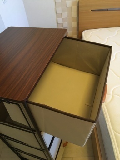 小物入り棚