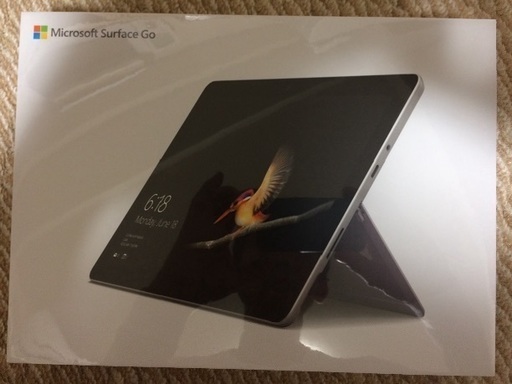 Surface Go  64GB  タイプカバーとフィルム付き