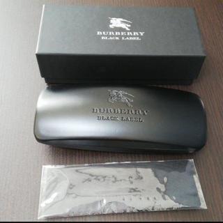 Burberry BLACK label眼鏡ケース
未使用品