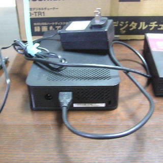 値下げしました。東芝 レグザ　デジタルチューナー D-TR1＋2TBハードディスク　元箱・説明書