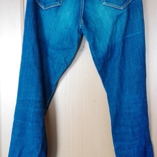 ユニクロ スキニーフィットジーンズ２８ シマ 桜木町のジーンズ デニム レディース の中古 古着あげます 譲ります ジモティーで不用品の処分