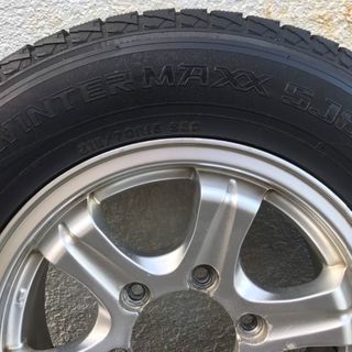 ☆★スタッドレスタイヤ  215/70R15  98Q   ダンロップ4本セット WI NTER MAXＸ  SJ8★☆
