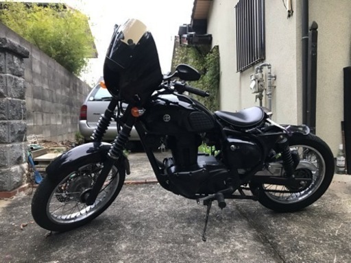 女性にも大人気のカワサキ エストレヤ カスタム ハーレー風仕様車