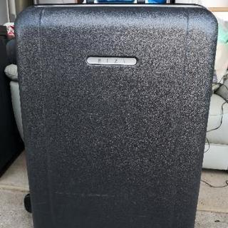 大きなスーツケース