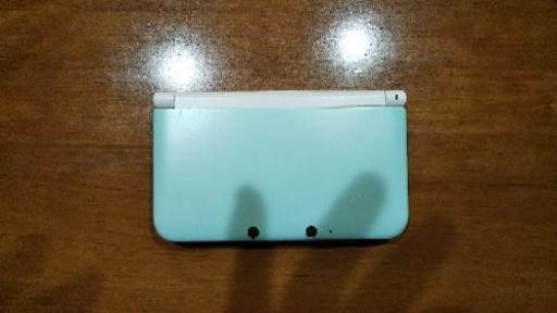 値下げしました。3DS LL ソフト3本付きいかがですか？