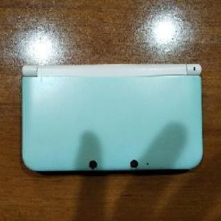 値下げしました。3DS LL ソフト3本付きいかがですか？