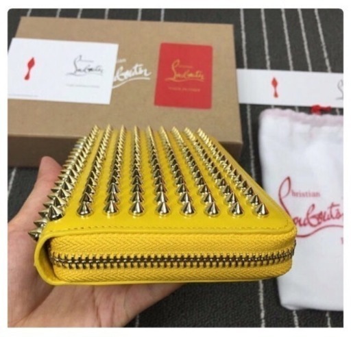 Christian Louboutin ルブタン