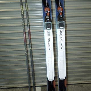 クロスカントリースキー（ロシニョール）３セット・ストック付き クロスカントリースキー（ロシニョール）3セット・ストック付き