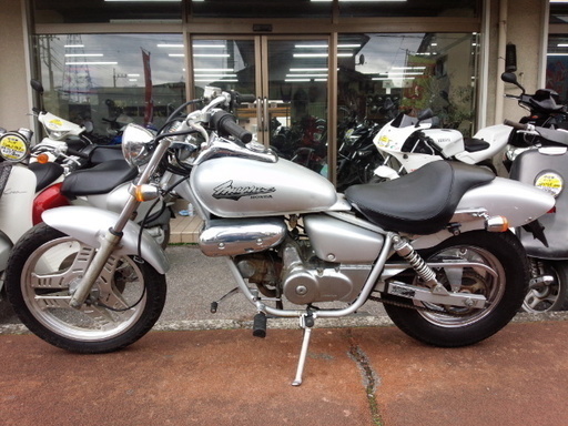 NO.2437 マグナ50 (MAGNA) 4サイクル クラッチ付き4速ミッション
