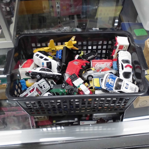 Paypay対応 トミカ 1つ100円 多数札幌市西区西野 モノハウス西野店 発寒南のおもちゃの中古あげます 譲ります ジモティーで不用品の処分