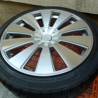 FABULOUS GENESIS 　ブランドホイール 