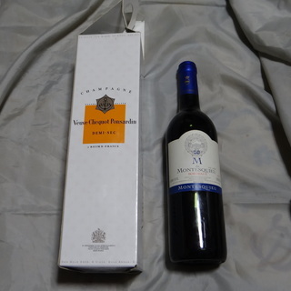 フランス・ワイン　ヴーヴ・クリコ・ポンサルダン　１０００円