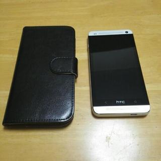 美品 au HTC J One HTL22 本体 白ロム 〇判定...