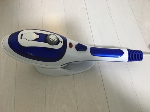 ハンディ　スチームアイロン