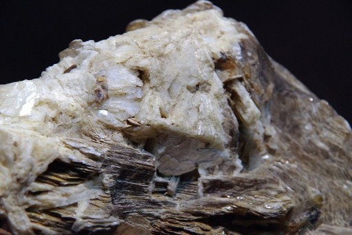 天然石原石1点もの ～雲母ウンモ(mica)～原石1.7㎏ 鉱物標本 鑑賞石