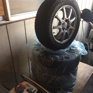 値下げ　175/65R14  82Q スタッドレスタイヤ　ICENABI　PCD100　アルミホイル　ビッツ　ラウム　等　バリ山