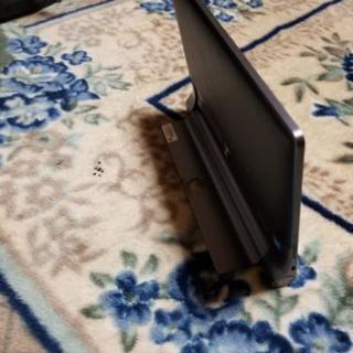 Lenovo　tablet　プロジェクター付