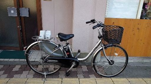 Panasonic vivi DX 26吋電動アシスト自転車( 6.6Ahバッテリー＋充電器 ＋スペアキー2本付き)シルバー